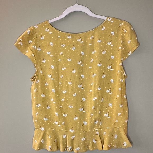 Mustard Yellow Cropped V-Neck Blouse with Peplum Waist - Picture 6 of 8